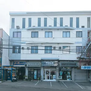 Hotel Reddoorz At Goldentown